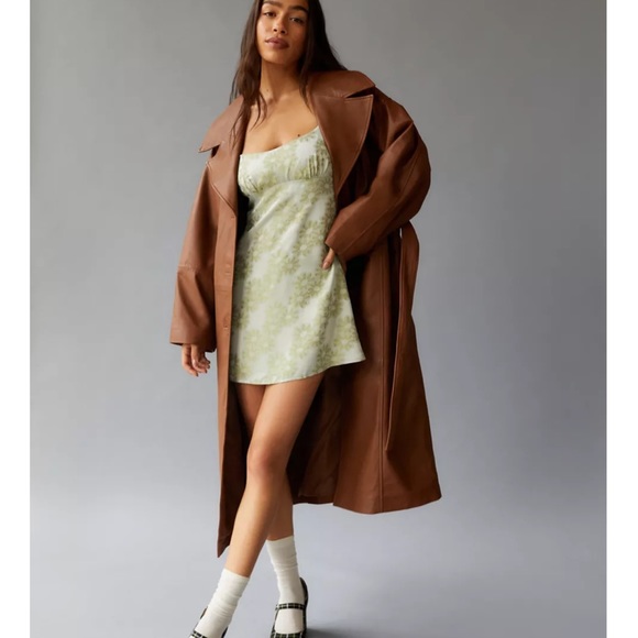 Deadwood Olga coat /leather trench coat - Picture 3 of 11